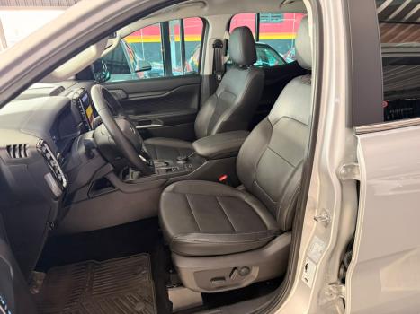 FORD Ranger 3.0 V6 4X4 LIMITED PLUS TURBO DIESEL CABINE DUPLA AUTOM�TICO, Foto 13