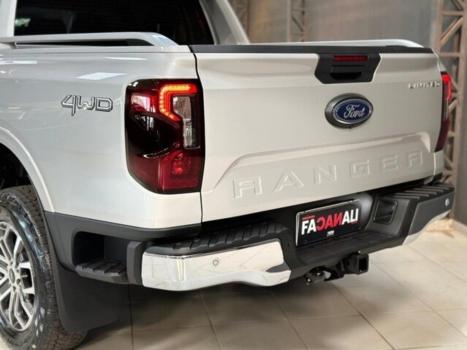 FORD Ranger 3.0 V6 4X4 LIMITED PLUS TURBO DIESEL CABINE DUPLA AUTOMÁTICO, Foto 3