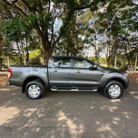 FORD Ranger 3.2 20V XLT 4X4 CABINE DUPLA TURBO DIESEL AUTOMTICO, Foto 5