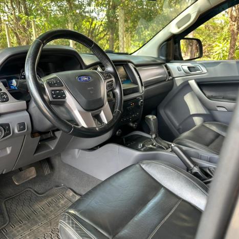 FORD Ranger 3.2 20V XLT 4X4 CABINE DUPLA TURBO DIESEL AUTOMTICO, Foto 9