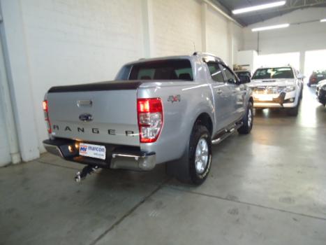FORD Ranger 3.2 20V CABINE DUPLA 4X4 LIMITED TURBO DIESEL AUTOMTICO, Foto 9