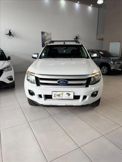 FORD Ranger 3.2 20V XLS CABINE DUPLA TURBO DIESEL, Foto 2