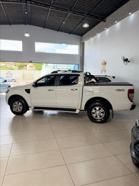 FORD Ranger 3.2 20V XLS CABINE DUPLA TURBO DIESEL, Foto 6
