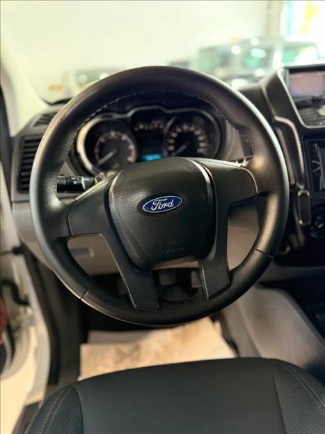 FORD Ranger 3.2 20V XLS CABINE DUPLA TURBO DIESEL, Foto 7