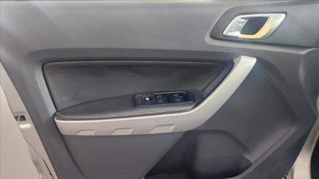 FORD Ranger 3.2 20V CABINE DUPLA 4X4 LIMITED TURBO DIESEL AUTOMTICO, Foto 8