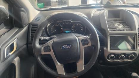 FORD Ranger 3.2 20V CABINE DUPLA 4X4 LIMITED TURBO DIESEL AUTOMTICO, Foto 11