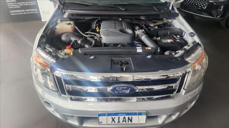 FORD Ranger 3.2 20V CABINE DUPLA 4X4 LIMITED TURBO DIESEL AUTOMTICO, Foto 14