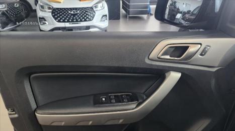 FORD Ranger 3.2 20V CABINE DUPLA 4X4 LIMITED TURBO DIESEL AUTOM�TICO, Foto 8