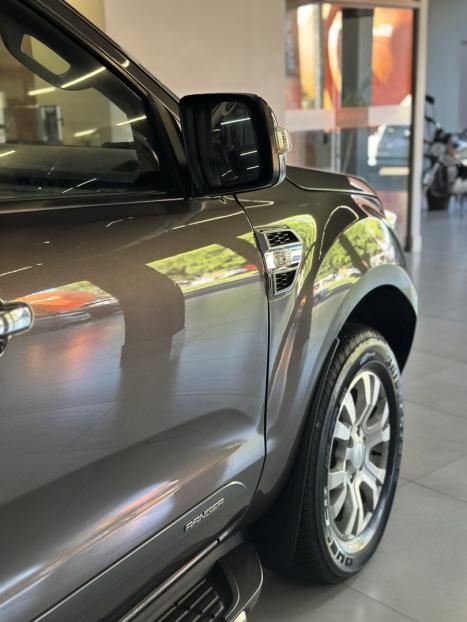 FORD Ranger 3.2 20V XLT 4X4 CABINE DUPLA TURBO DIESEL, Foto 9