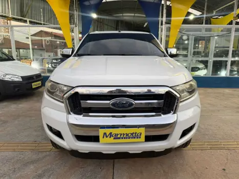 FORD Ranger 3.2 20V XLT 4X4 CABINE DUPLA TURBO DIESEL AUTOM�TICO, Foto 2