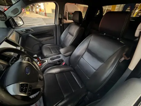 FORD Ranger 3.2 20V XLT 4X4 CABINE DUPLA TURBO DIESEL AUTOM�TICO, Foto 7