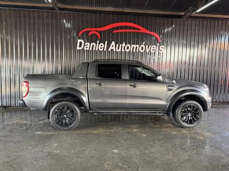 FORD Ranger 3.2 20V CABINE DUPLA 4X4 LIMITED TURBO DIESEL AUTOM�TICO, Foto 4