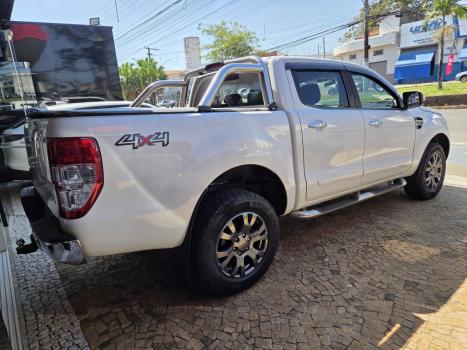 FORD Ranger 3.2 20V XLT 4X4 CABINE DUPLA TURBO DIESEL AUTOM�TICO, Foto 5