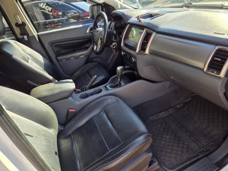FORD Ranger 3.2 20V XLT 4X4 CABINE DUPLA TURBO DIESEL AUTOM�TICO, Foto 17