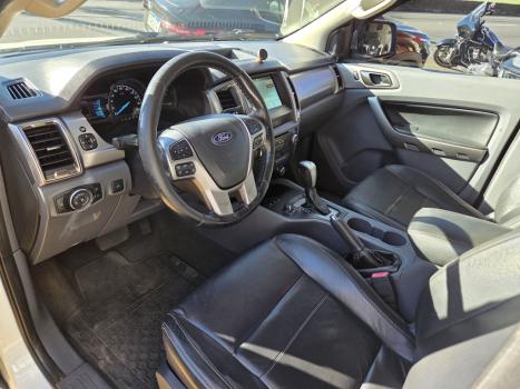 FORD Ranger 3.2 20V XLT 4X4 CABINE DUPLA TURBO DIESEL AUTOM�TICO, Foto 19