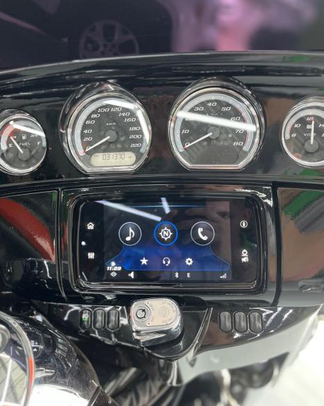 HARLEY DAVIDSON Electra Glide Ultra Limited 1800, Foto 3