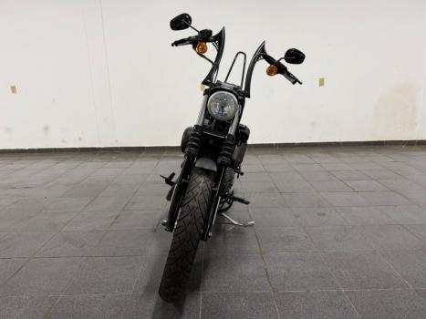 HARLEY DAVIDSON Sportster XL 883 IRON, Foto 2
