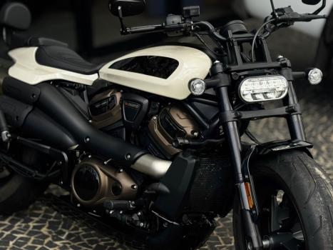 HARLEY DAVIDSON Sportster XL 1200 ROADSTER, Foto 2