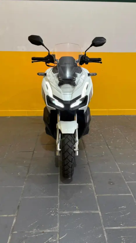 HONDA ADV 150 ABS, Foto 4