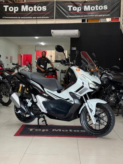 HONDA ADV 150 ABS, Foto 1