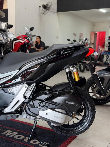 HONDA ADV 150 ABS, Foto 10
