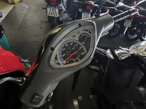 HONDA Biz 100 ES, Foto 3 HONDA Biz 100 ES, Foto 3