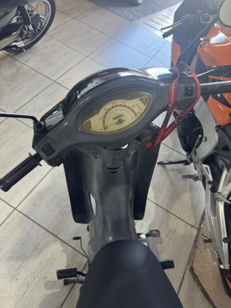 HONDA Biz 100 K, Foto 2