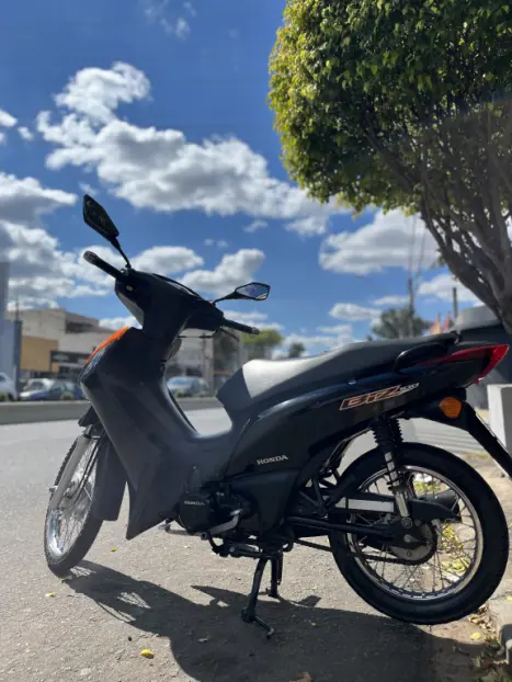 HONDA Biz 100 K, Foto 2