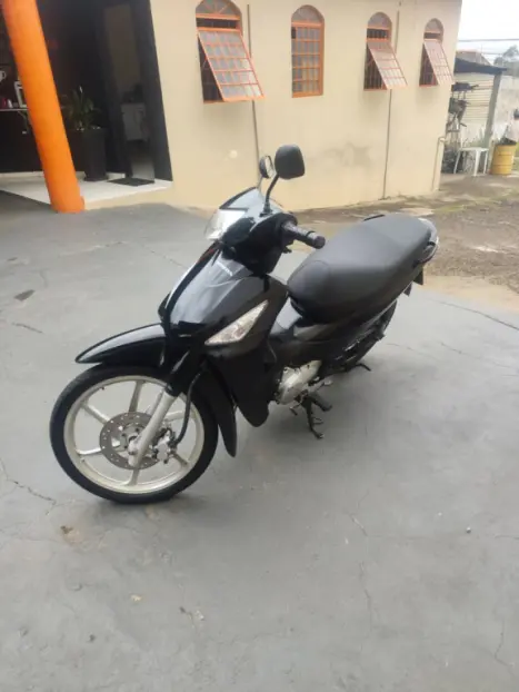 HONDA Biz 125 +, Foto 3 HONDA Biz 125 +, Foto 3