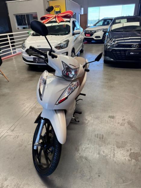 HONDA Biz 125 +, Foto 7