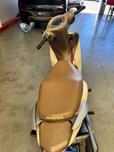 HONDA Biz 125 +, Foto 17