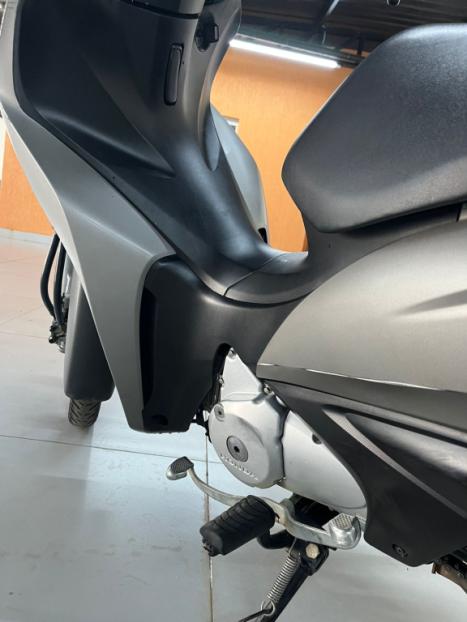 HONDA Biz 125 +, Foto 7