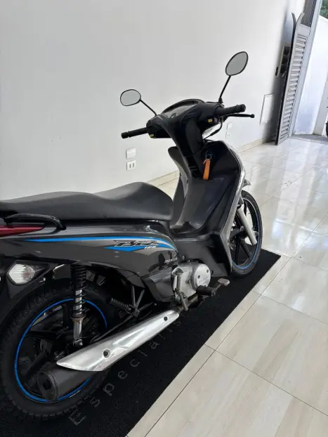 HONDA Biz 125 +, Foto 5