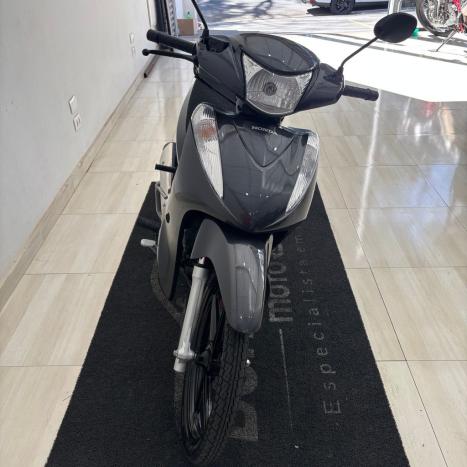 HONDA Biz 125 +, Foto 4