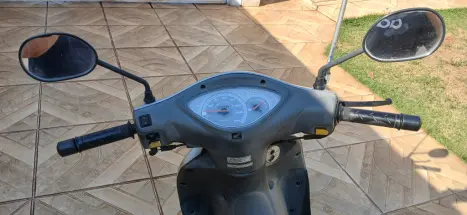 HONDA Biz 125 ES, Foto 4