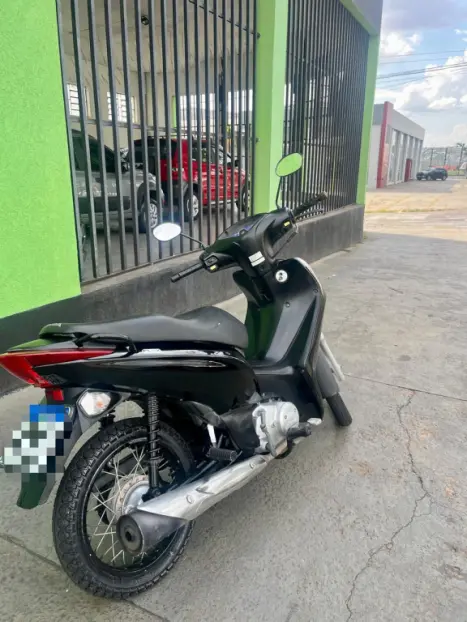 HONDA Biz 125 ES, Foto 2