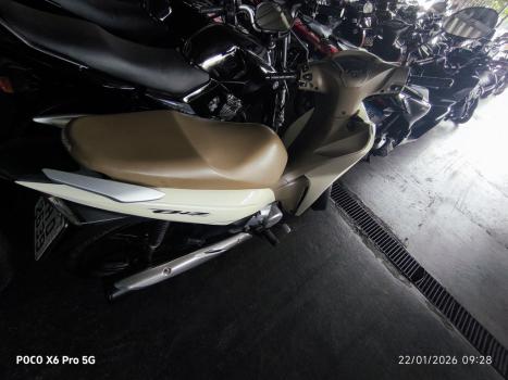 HONDA Biz 125 EX, Foto 5