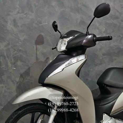 HONDA Biz 125 EX, Foto 6