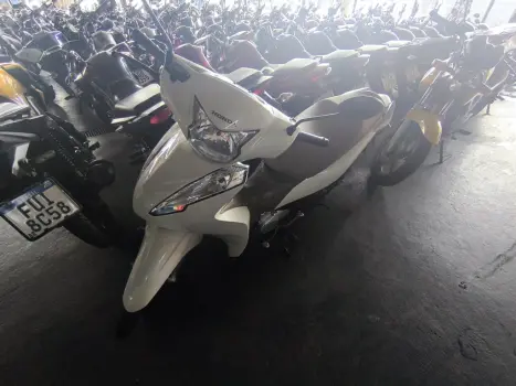 HONDA Biz 125 EX, Foto 1