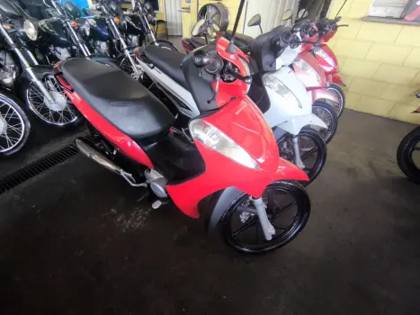 HONDA Biz 125 EX, Foto 2