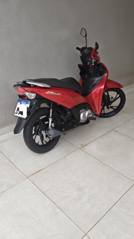 HONDA Biz 125 EX, Foto 2