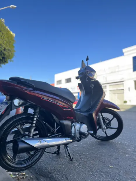 HONDA Biz 125 EX, Foto 2