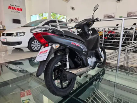 HONDA Biz 125 EX, Foto 3