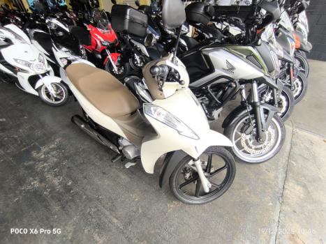 HONDA Biz 125 FLEX, Foto 2
