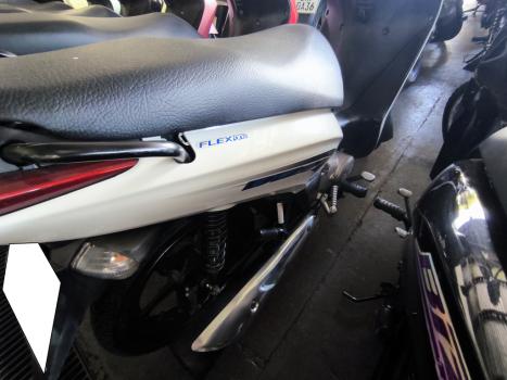 HONDA Biz 125 FLEX, Foto 4