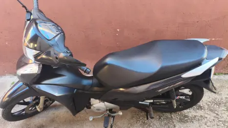 HONDA Biz 125 FLEX, Foto 2