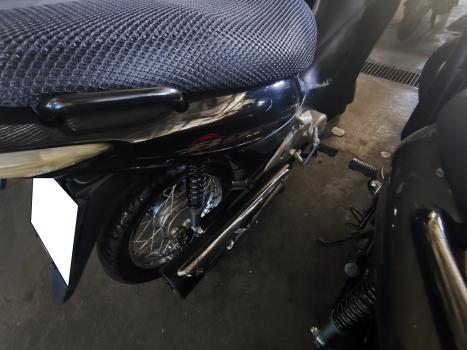 HONDA Biz 125 KS, Foto 4