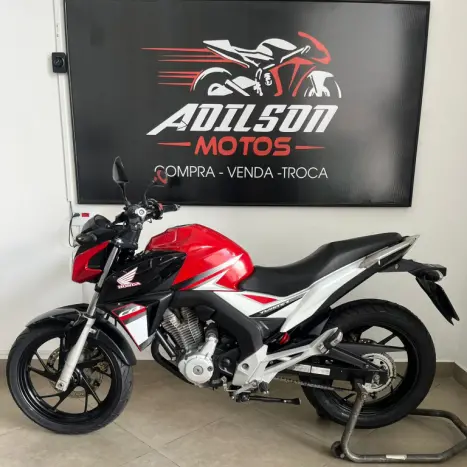 HONDA CB 250 F Twister , Foto 6