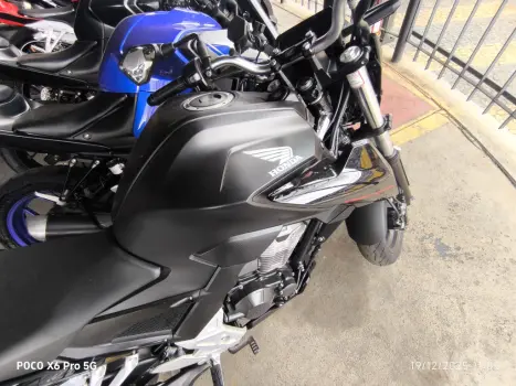 HONDA CB 250 F Twister FLEXONE, Foto 4