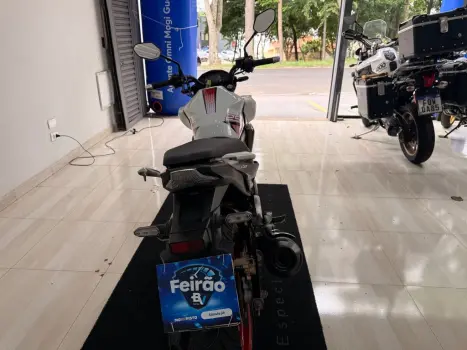 HONDA CB 250 F Twister FLEXONE, Foto 5